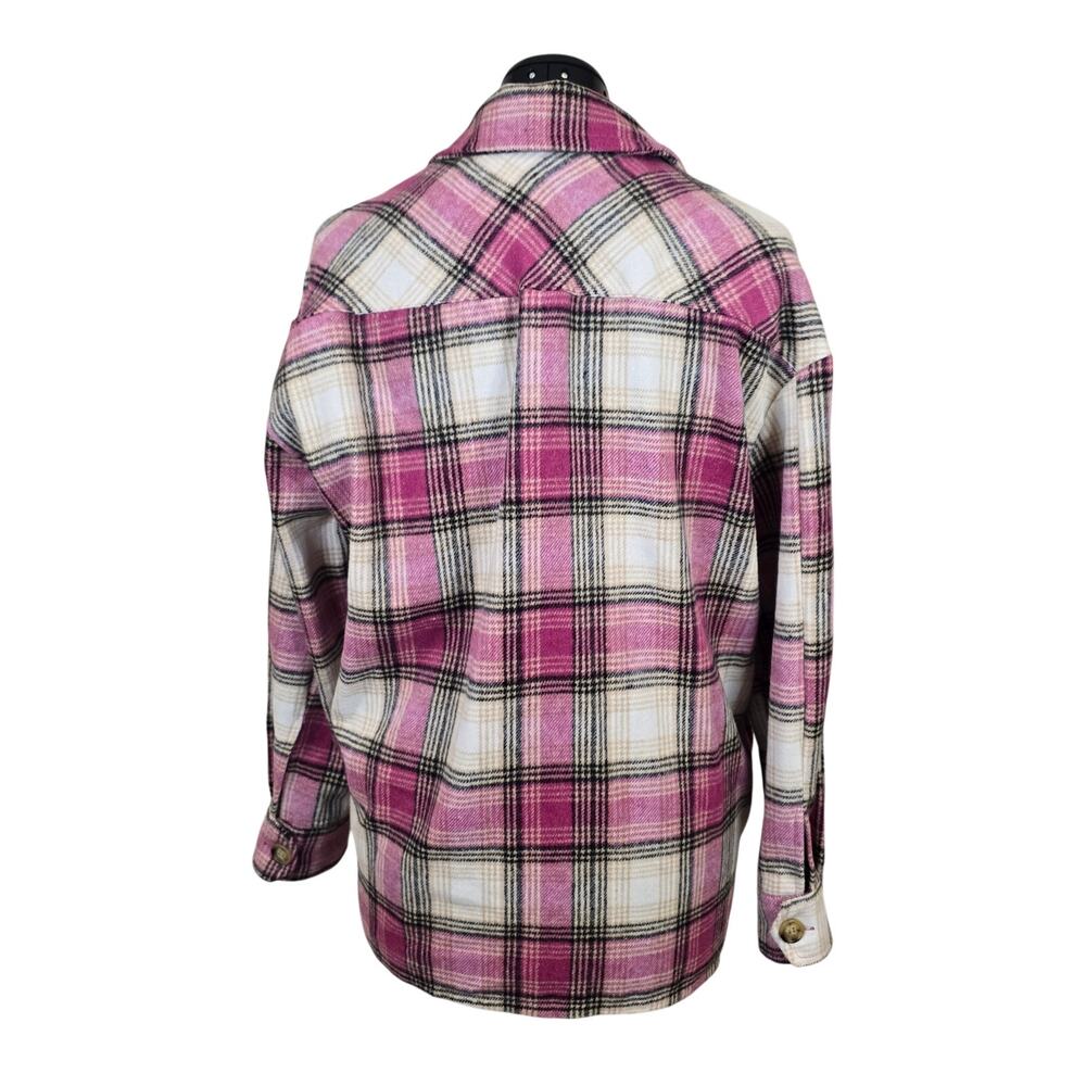 Women's New Fashion Pink Plaid Flannel Oversized Shacket | Size Small - Picture 3 of 9